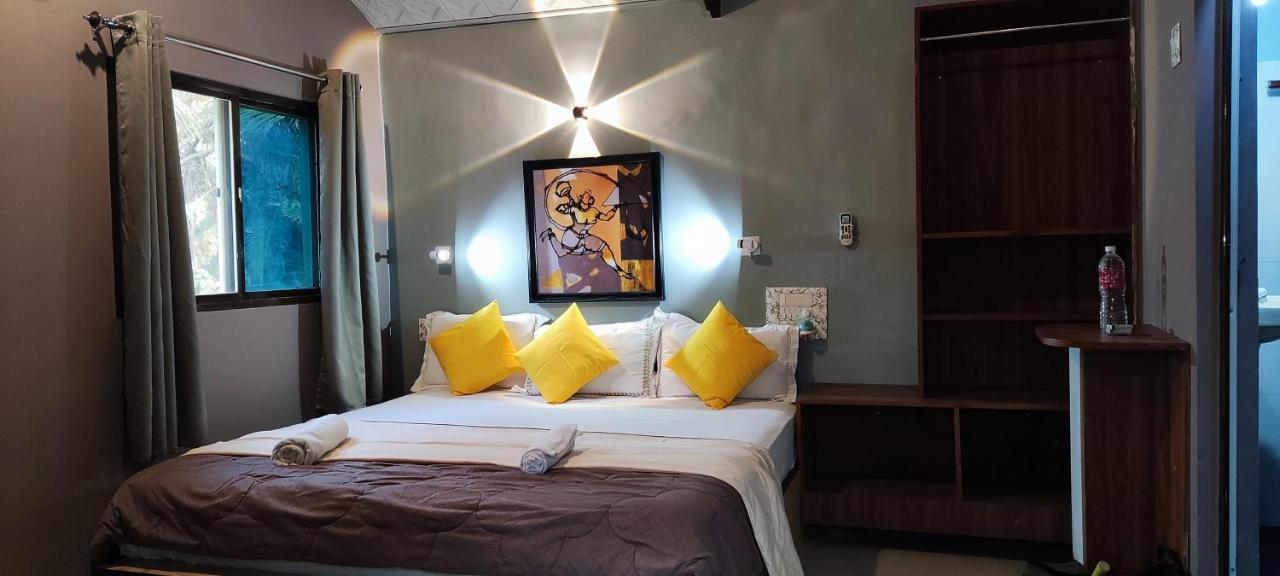 Shankar Homestay Hampi Bagian luar foto
