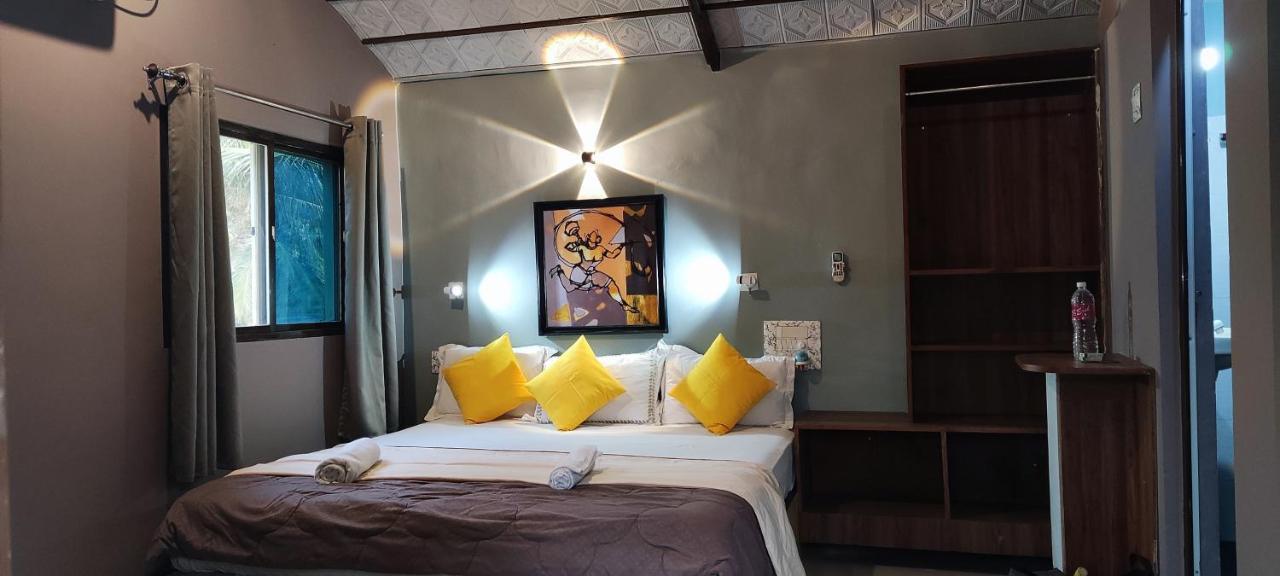Shankar Homestay Hampi Bagian luar foto