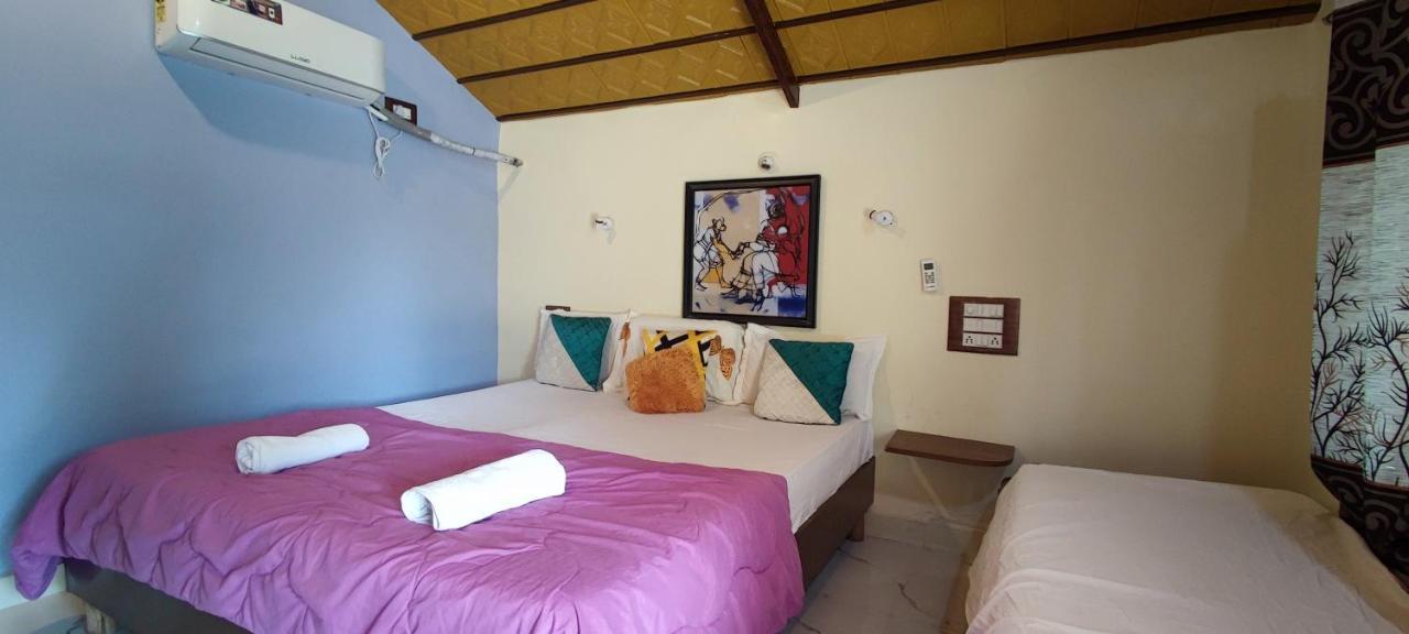 Shankar Homestay Hampi Bagian luar foto